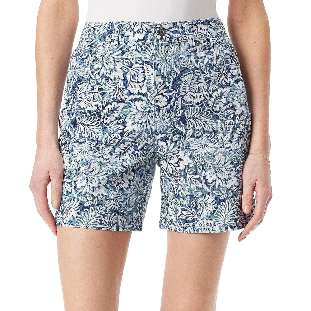 Gloria Vanderbilt Amanda Classic High Rise Floral Denim Shorts Blue NWT 8